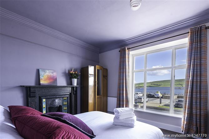 Harbour View ,The Waterfront, Dingle, Kerry, V92 R9K2