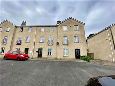 Main image of 6 Shannon Grove Townhouses, Lisnagot, Carrick-on-Shannon, Leitrim