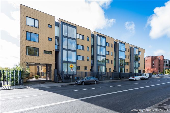 45 Longmeadows Apartments, Conyngham Road 