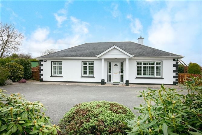 11 Hillview,Ballinaboola,New Ross,Co. Wexford,Y35 HY72
