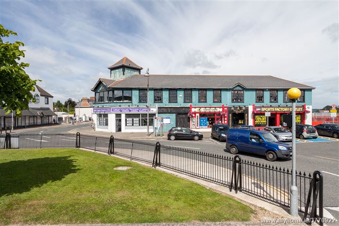 Redmond Square Shopping Centre & 48 North Main Street, Wexford Town, Wexford 