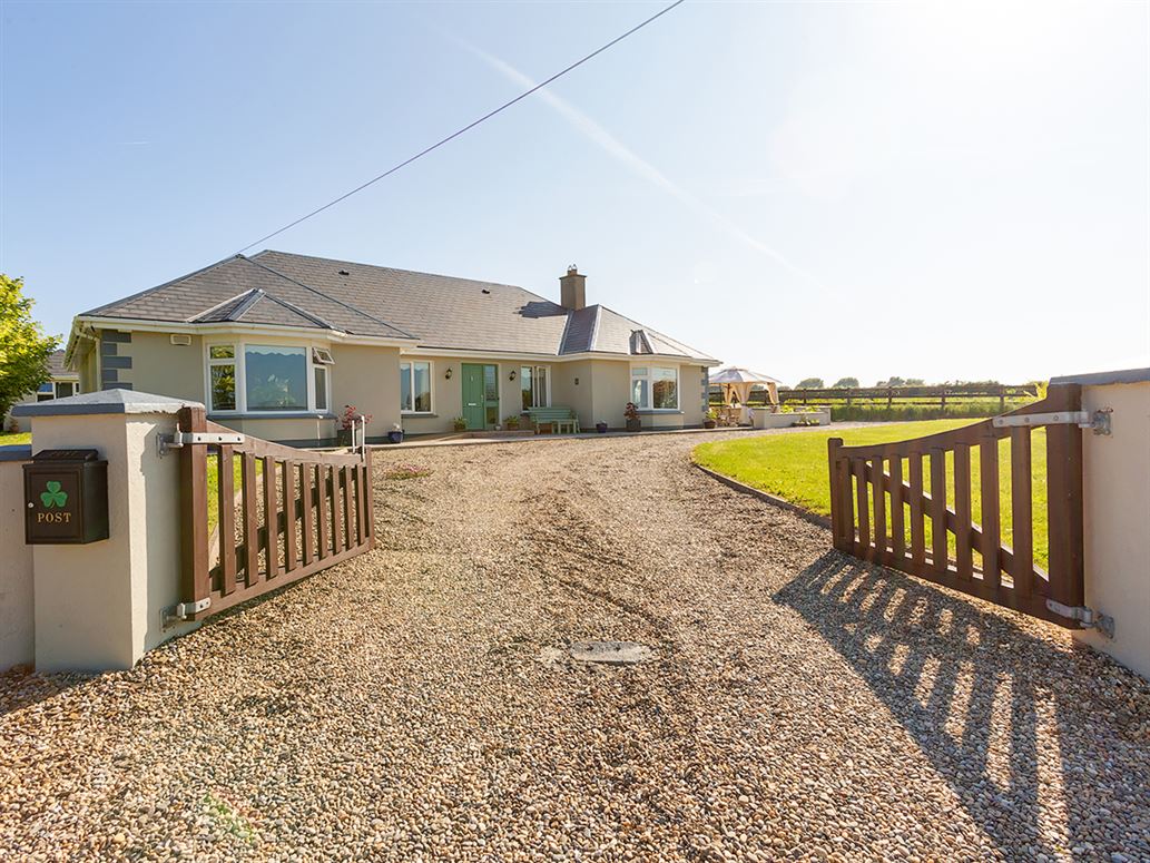 Ballinamertina., Ardmore, Waterford Brian Gleeson Auctioneers, Dungarvan