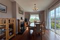 17 Hollywood Grove