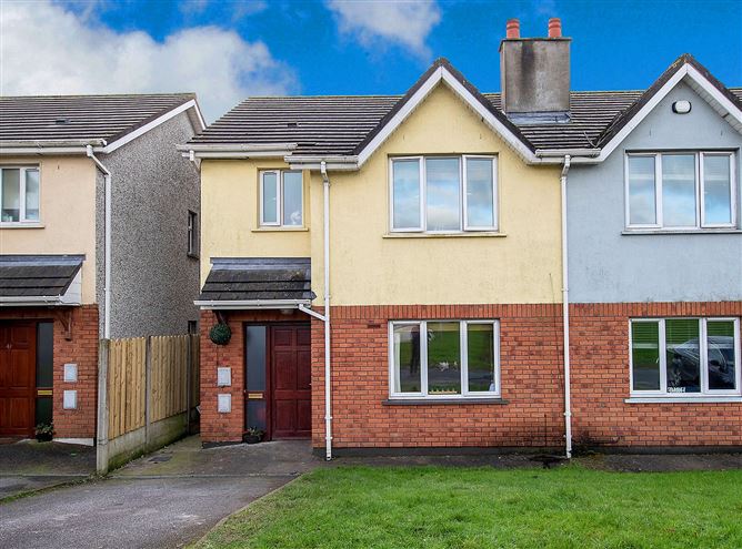 42 Town Court,Dungarvan,Co Waterford,X35YV21
