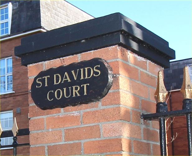 12 St David's Court