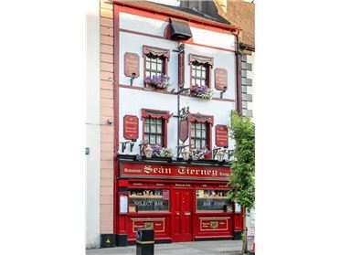 Sean Tierneys Bar & Restaurant, 13 O'Connell St, Clonmel , Clonmel, Tipperary
