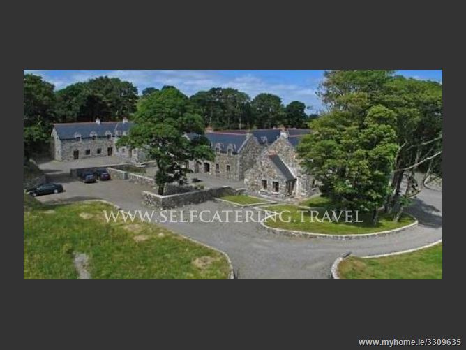Courtyard Cottages,Clonbur, Galway
