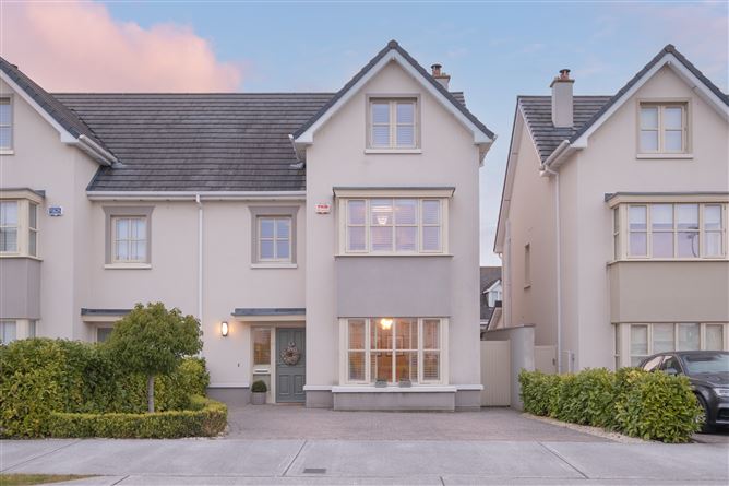 27 The Crescent, Pipers Hill, Naas, Kildare