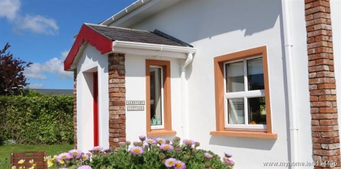 Glenview Cottage,Brennans Glen, Tralee Road, Killarney, County Kerry
