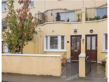 Main image of 19 Applewood Close, Swords,   North County Dublin