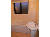 Property image of 10 The Malthouse Gardens, Castlebellingham, Louth