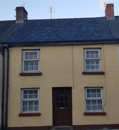 13 St Michaels Place, Gorey, Wexford 