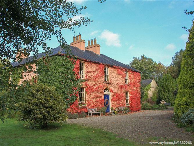 Lough Derg Manor,Williamstown, whitegate,  Clare