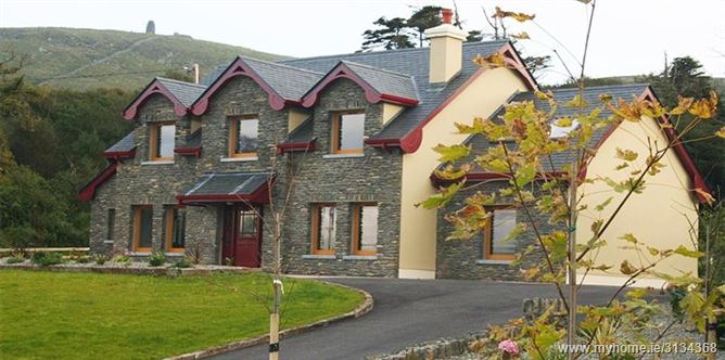 Dingle Bay Home,Ballymacadoyle, County Kerry, Ireland