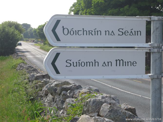 Loughaunbeg West, Inverin, Galway 
