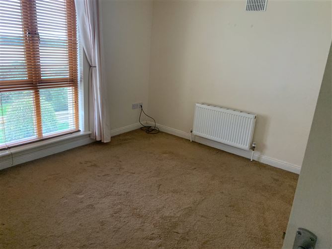 10 The Grange, Kilmore Village, Wexford