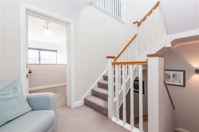 11 Castle Vernon, Clontarf, Dublin 3