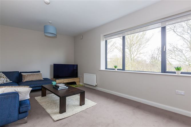 11 Castle Vernon, Clontarf, Dublin 3