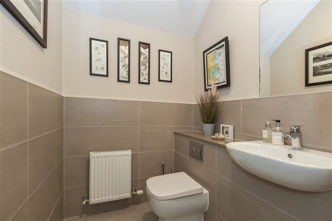 11 Castle Vernon, Clontarf, Dublin 3