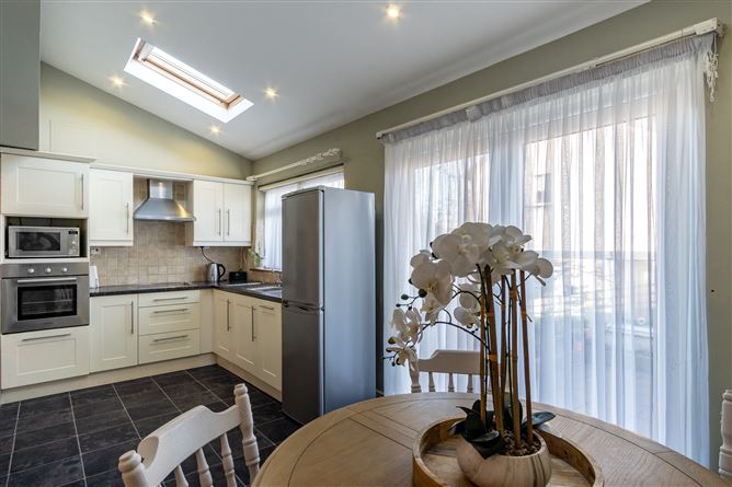 112 Carndonagh Park, Donaghmede, Dublin 13
