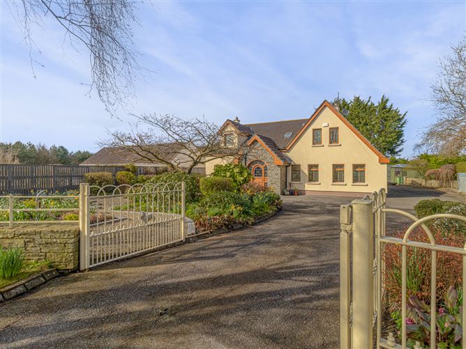Loughbrown, Curragh, Kildare