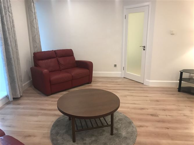 3 Owenstown Lodge, Mount Merrion, County Dublin Lynam Auctioneers