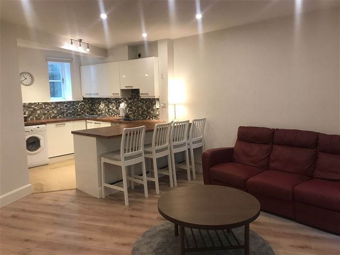 3 Owenstown Lodge, Mount Merrion, County Dublin Lynam Auctioneers