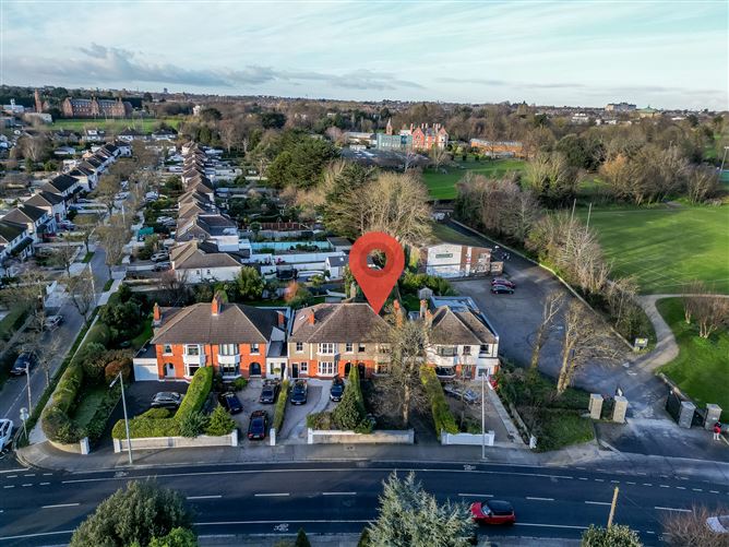 82 Howth Road, Clontarf,   Dublin 3