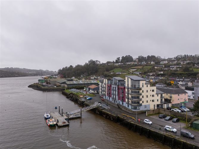 26 Mariners Quay, Passage West, Cork