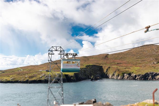 Ballynacallagh, Dursey Island, Beara, Co. Cork