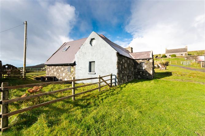 Ballynacallagh, Dursey Island, Beara, Co. Cork