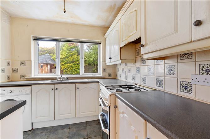 1 Oakdale Crescent, Ballycullen, Dublin 24, County Dublin