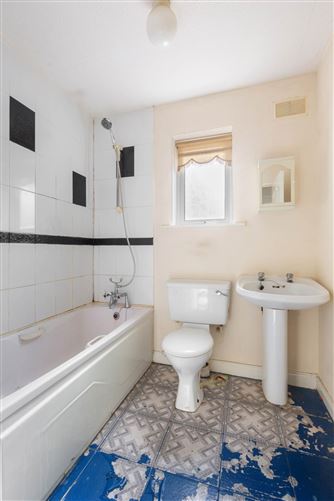 1 Oakdale Crescent, Ballycullen, Dublin 24, County Dublin