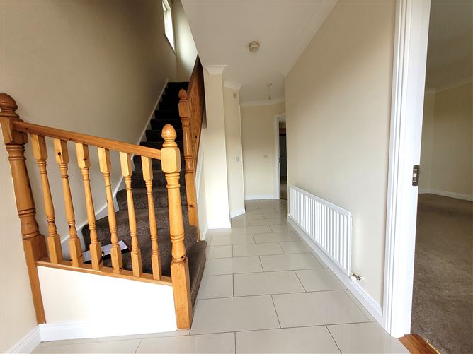 8 Rosehall, Crosslanes, Drogheda, Louth