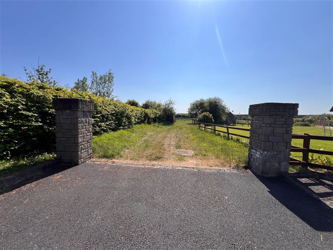 Gardamus (Westland Grove), Mayglass, Wexford