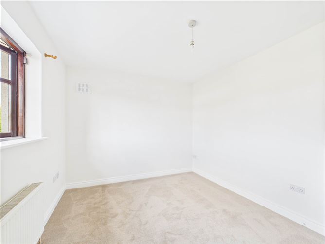 27 Bridgefield Manor, Athy, County Kildare