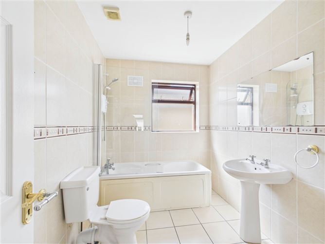 27 Bridgefield Manor, Athy, County Kildare