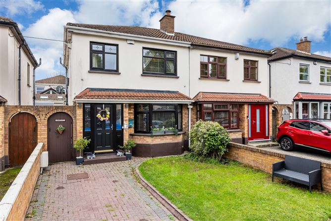 13 Oak Green, Royal Oak, Santry, Dublin 9