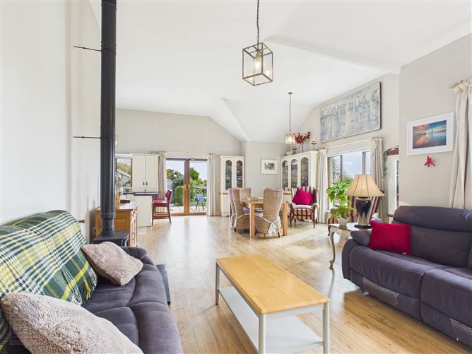 9 Sea Vista, Ballaghablake, Curracloe, Wexford