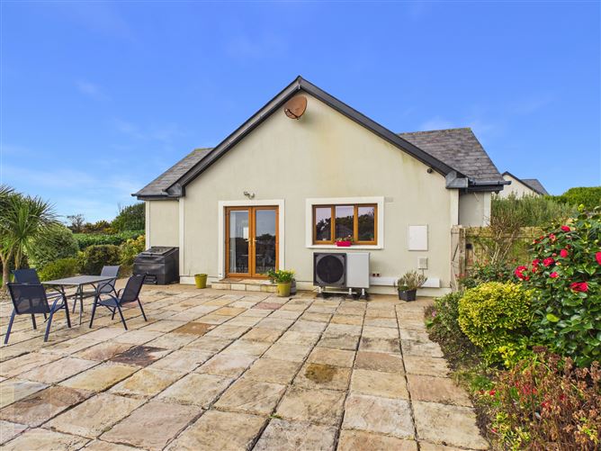 9 Sea Vista, Ballaghablake, Curracloe, Wexford