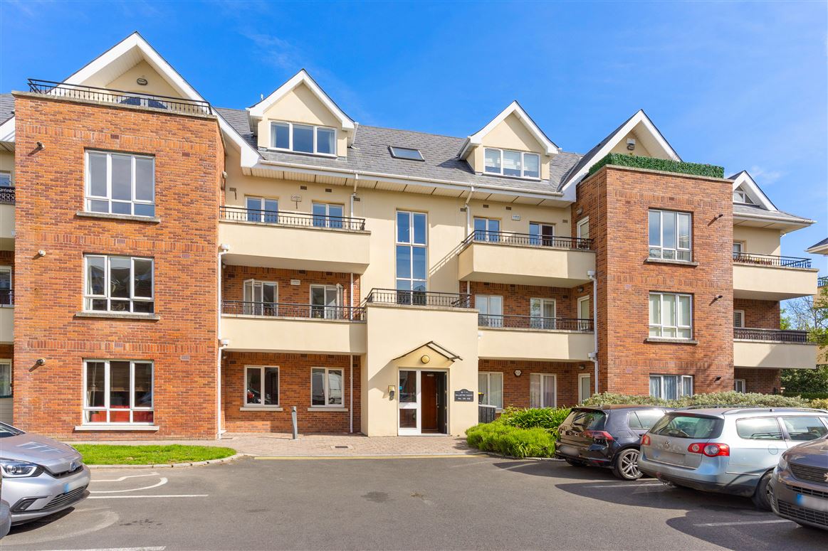37 Ballintyre Square, Ballinteer, Dublin 16