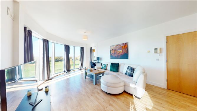 7 King's Hall, Waterside, Malahide, Dublin
