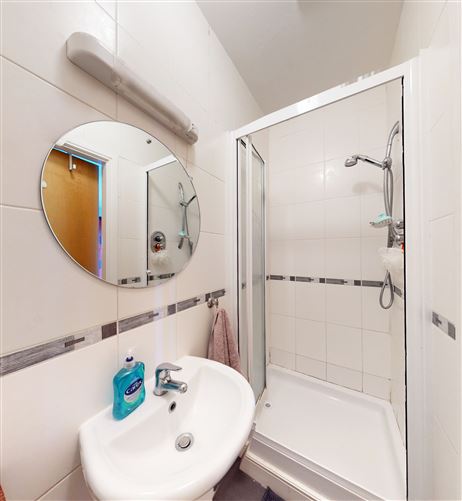 7 King's Hall, Waterside, Malahide, Dublin