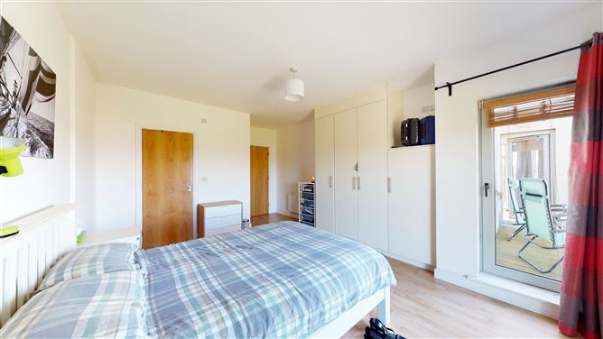 7 King's Hall, Waterside, Malahide, Dublin