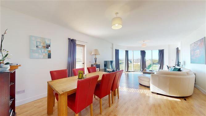 7 King's Hall, Waterside, Malahide, Dublin