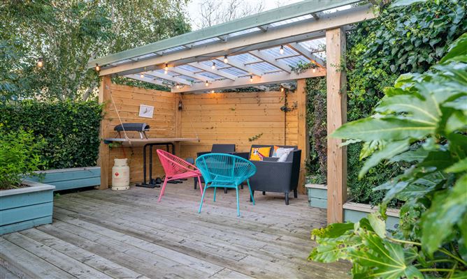 552 Collins Avenue West, Whitehall, Dublin 9