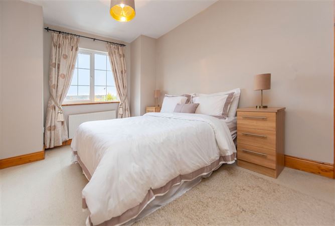 177 An Fiodan, Doughiska, Galway, Co. Galway