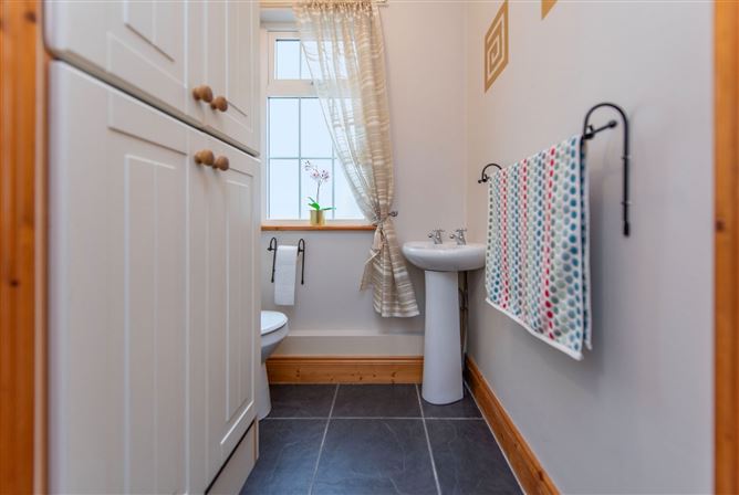 177 An Fiodan, Doughiska, Galway, Co. Galway