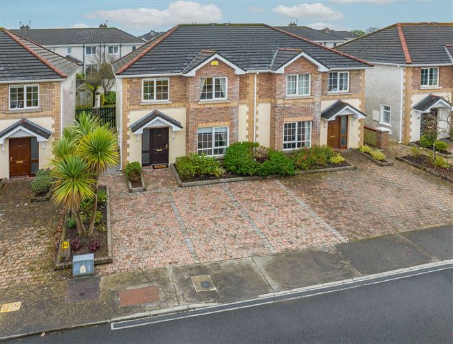 177 An Fiodan, Doughiska, Galway, Co. Galway