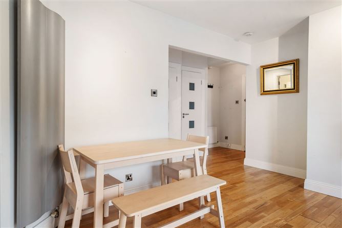 1 The Hazel Lodge, The Woodlands, Rathfarnham, Dublin 14